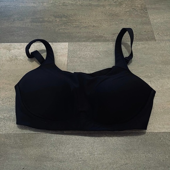 lululemon athletica Other - Lululemon Bra 38C